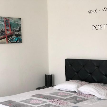 Les Cottages De Magny Bagian luar foto